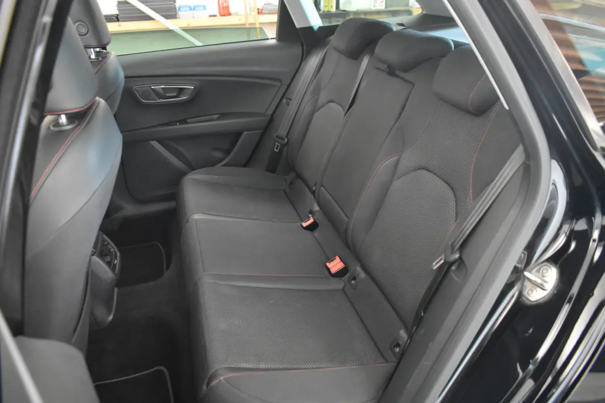 1.4 TSI ACT FR 150PK Panodak Dynamic Connect