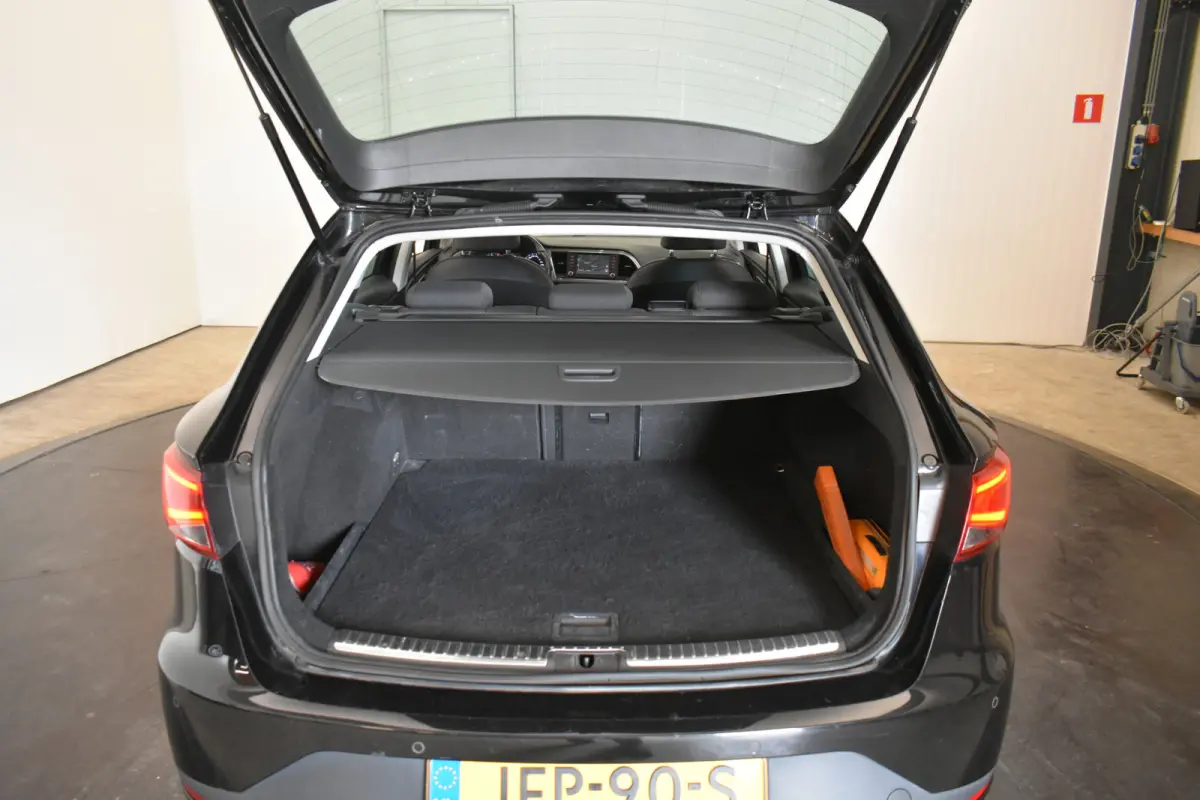 1.4 TSI ACT FR 150PK Panodak Dynamic Connect