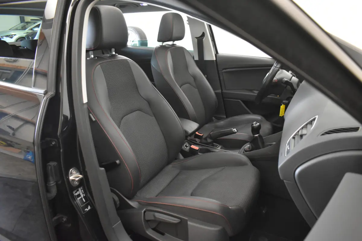 1.4 TSI ACT FR 150PK Panodak Dynamic Connect