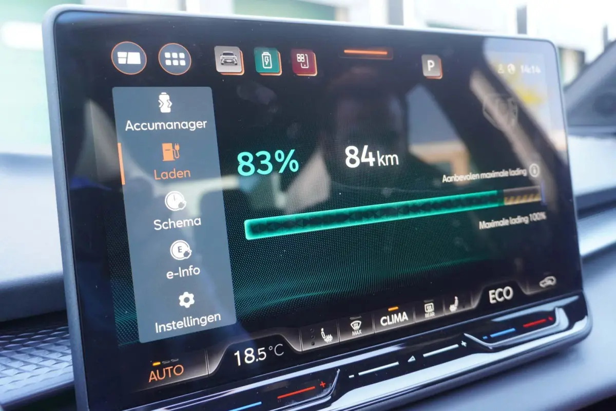 1.5 TSI e-Hybrid 272pk VZ Performance | Panoramadak | Trekhaak | Sennheiser | HUD | 360* Camera