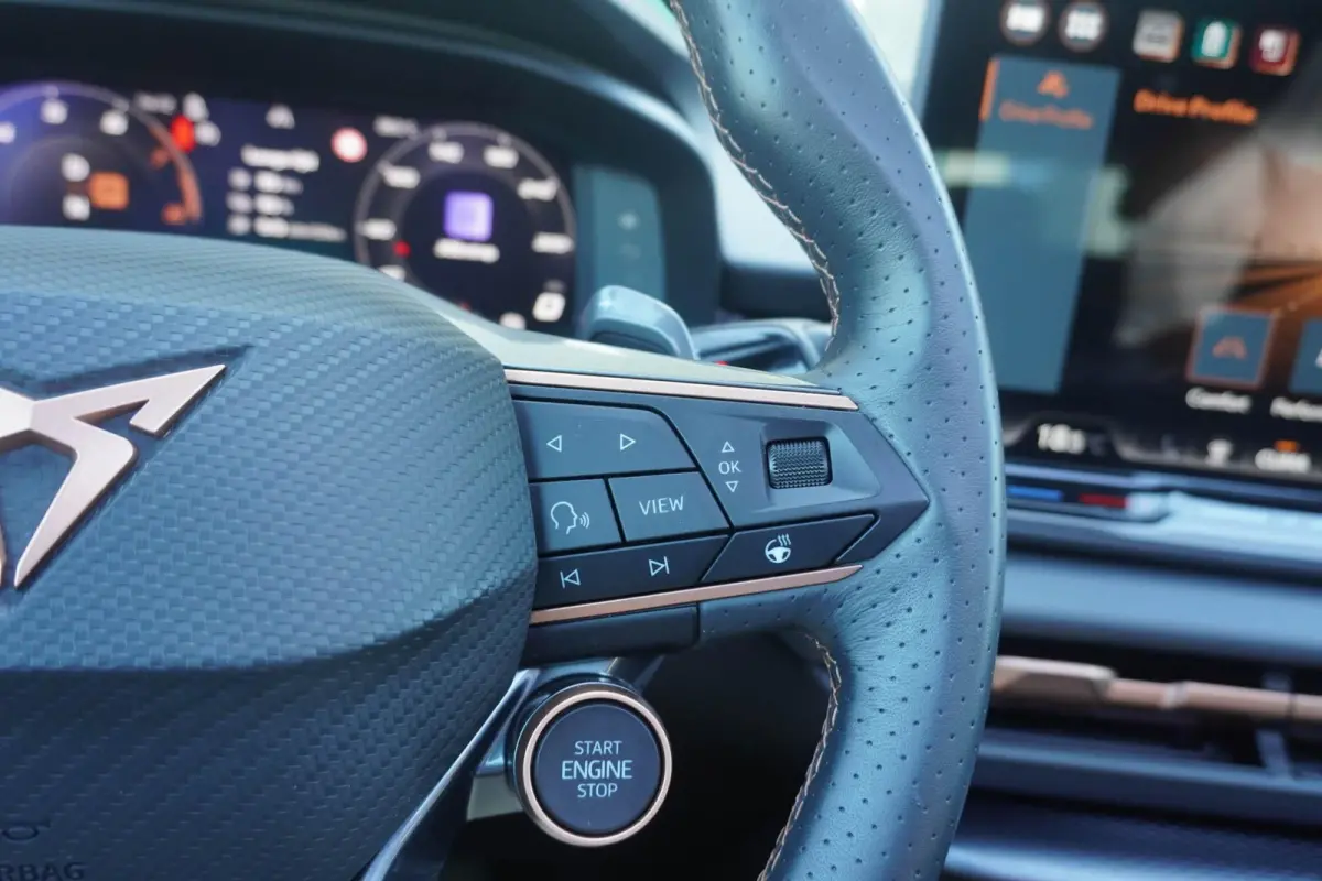 1.5 TSI e-Hybrid 272pk VZ Performance | Panoramadak | Trekhaak | Sennheiser | HUD | 360* Camera