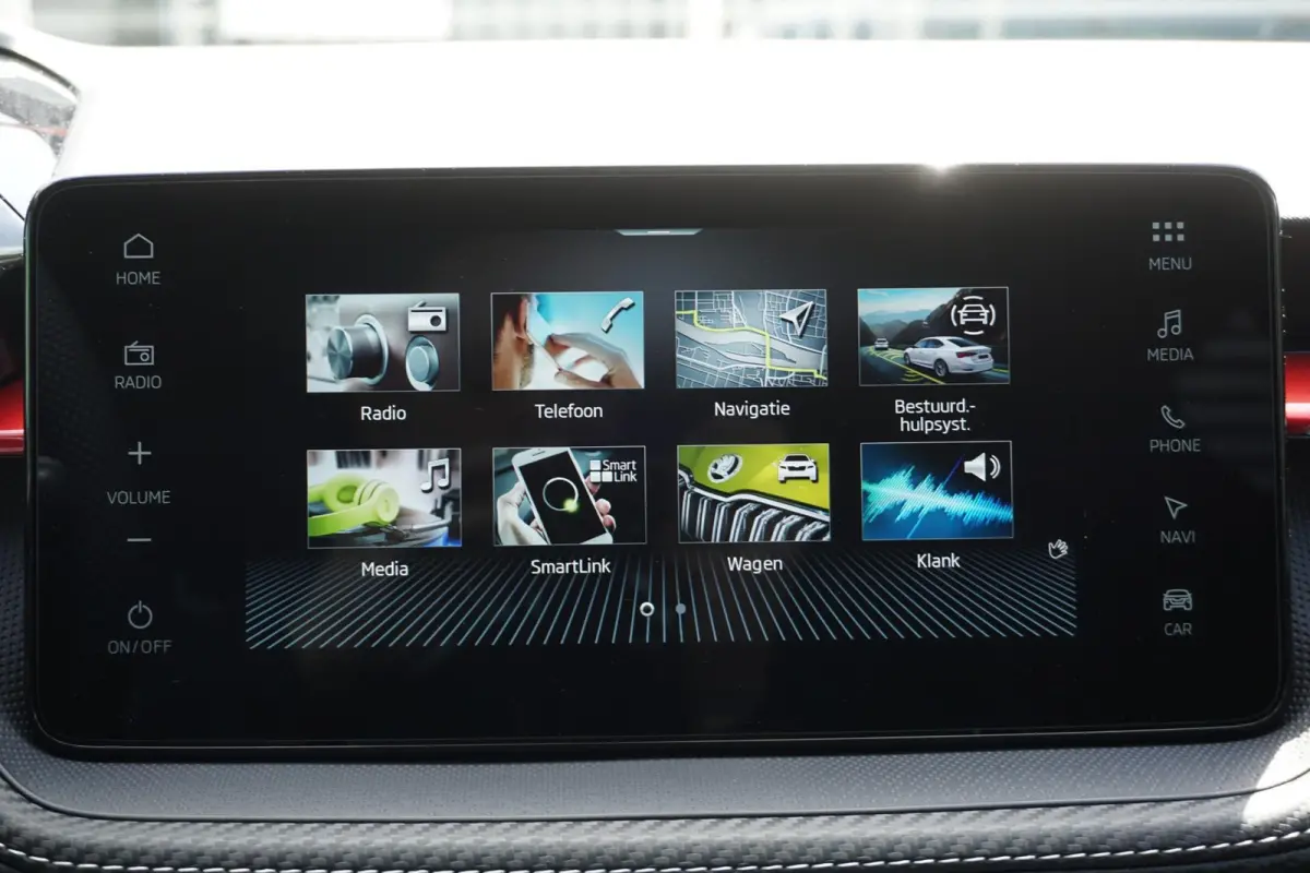 1.0 TSI 115pk DSG Monte Carlo | Navigatie | Adaptive Cruise | Stoelverwarming