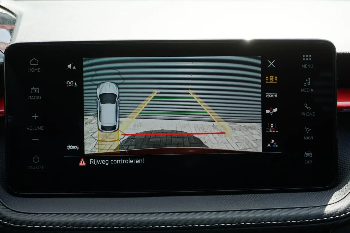 1.0 TSI 115pk DSG Monte Carlo | Navigatie | Adaptive Cruise | Stoelverwarming