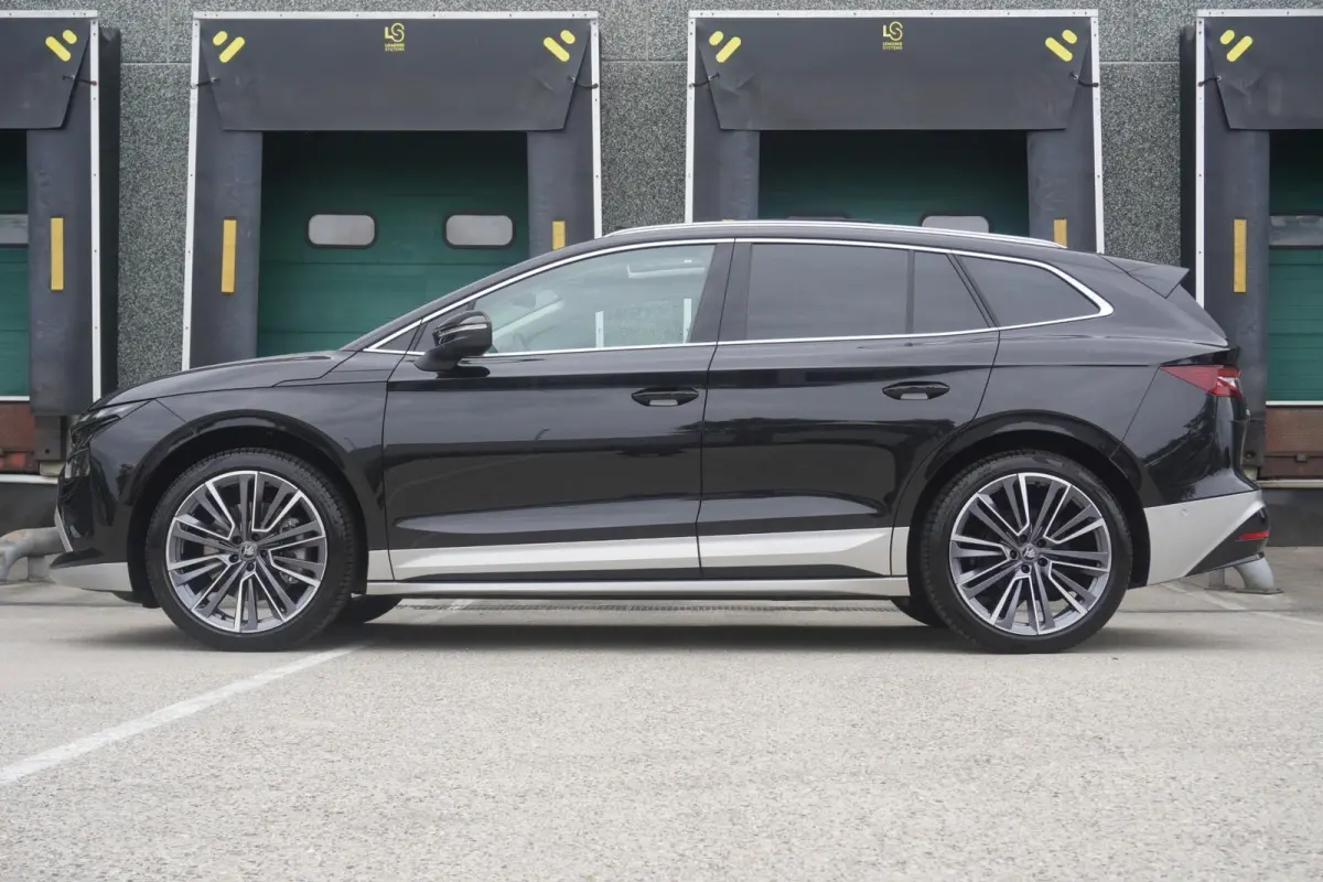 85 286pk Business Edition | Panoramadak | 21" Velgen