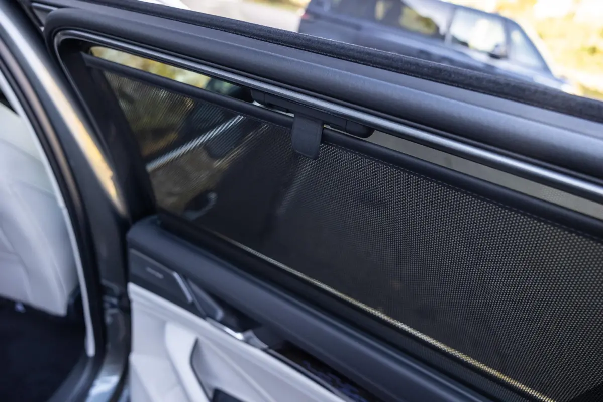 1.5 eHybrid 204pk DSG Elegance Business | Panoramadak | Trekhaak | Massage | Harman Kardon