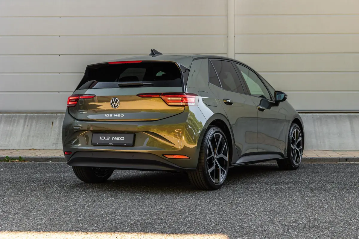 Style 190pk 58 kWh | LMV 20'' | Panoramadak