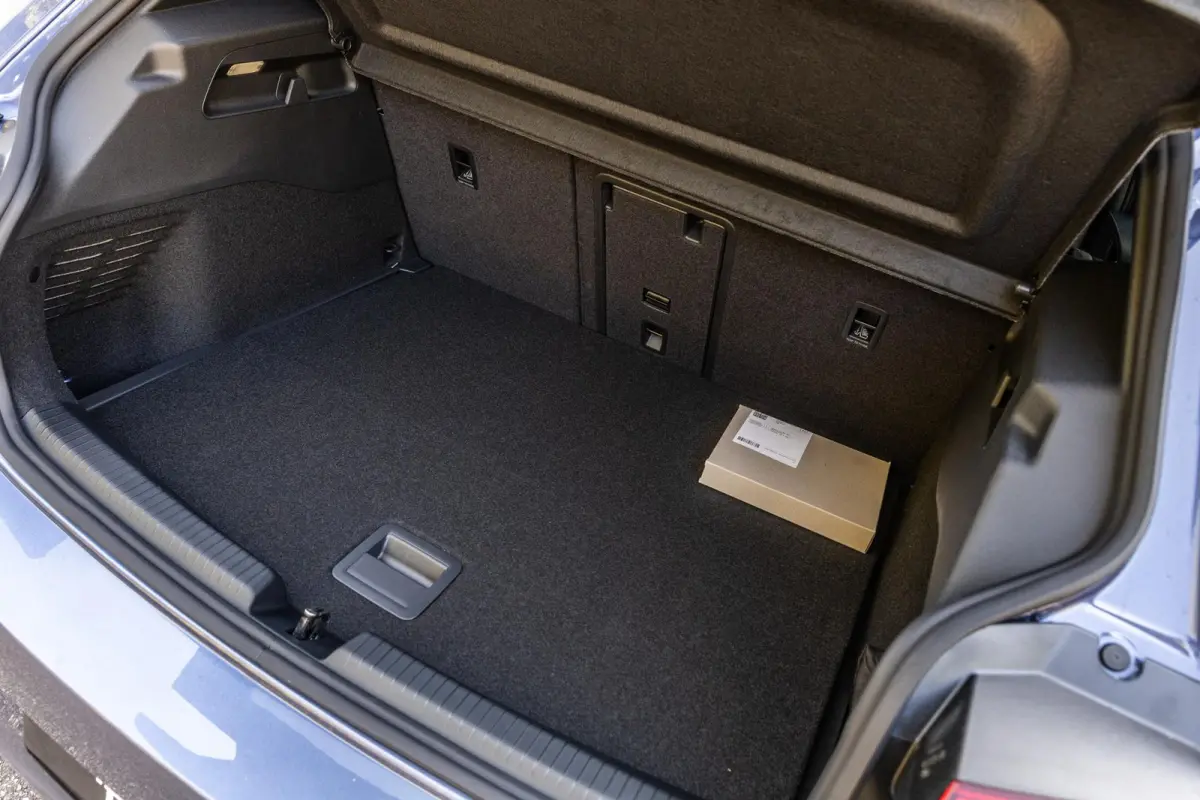Life 190pk 58 kWh | LMV 19'' | Voorstoelen Verwarmd