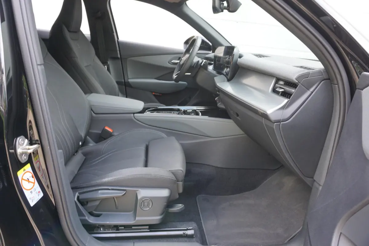 1.5 e-hybrid 272pk S edition | Techniekpakket Plus | 19" Velgen