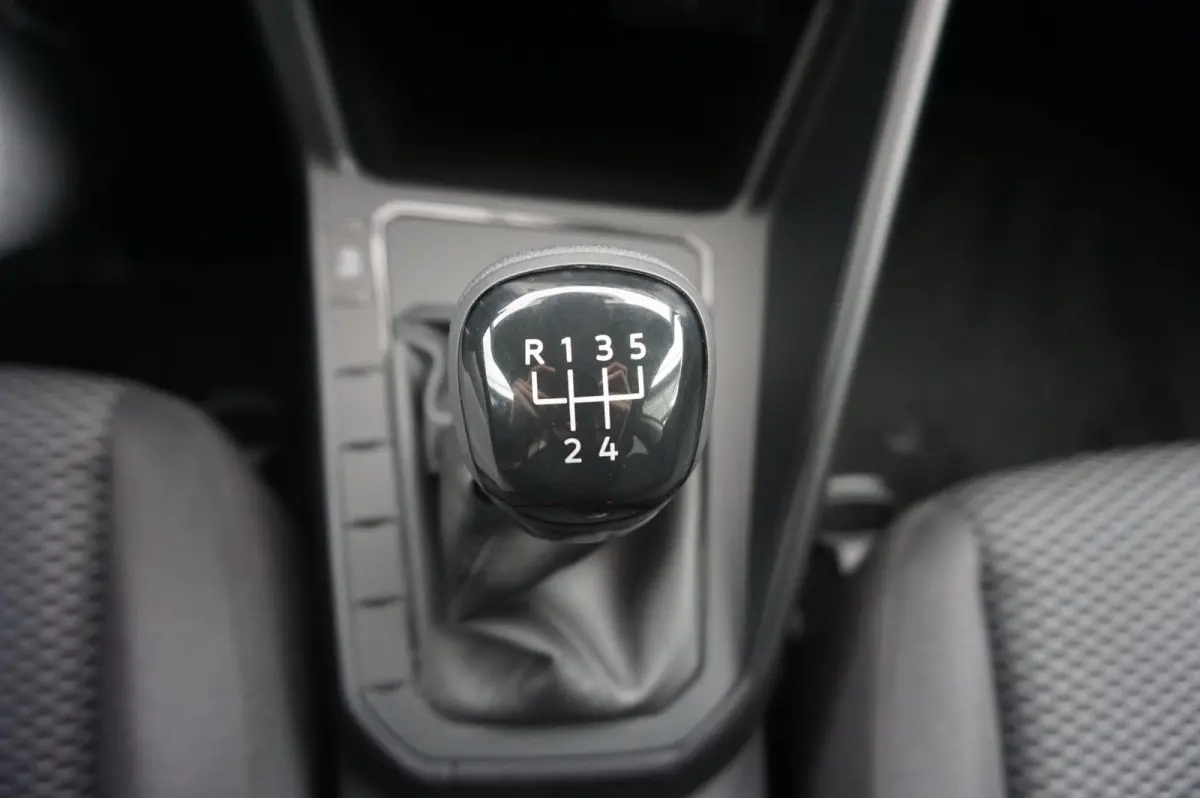 1.0 TSI 95pk Edition | All Season Banden | Getint Glas