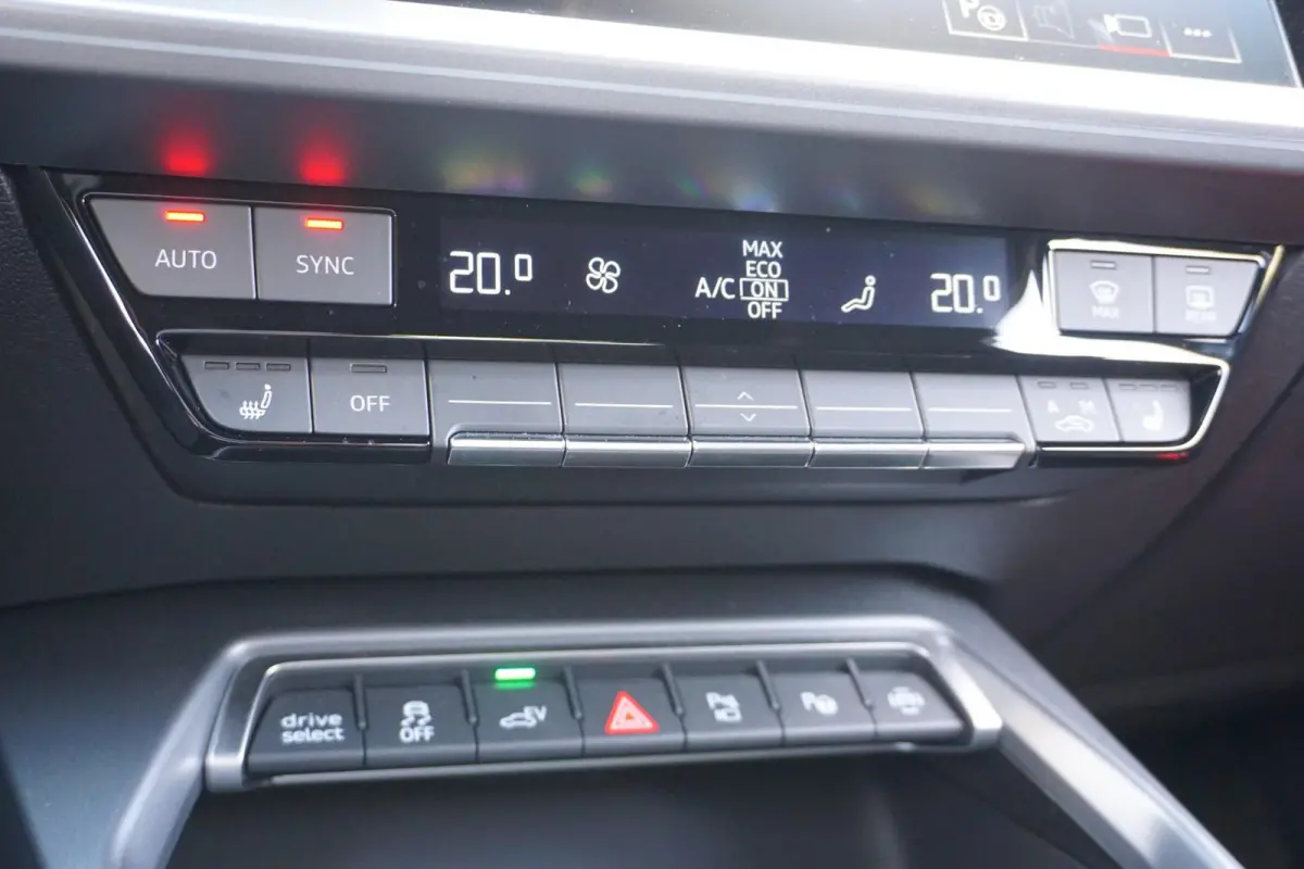 45 TFSIe 272pk S Edition Competition | SoH 100% | Camera | Keyless |  Elek.Best.Stoel | Stoelverwarming | PDC | Navigatie