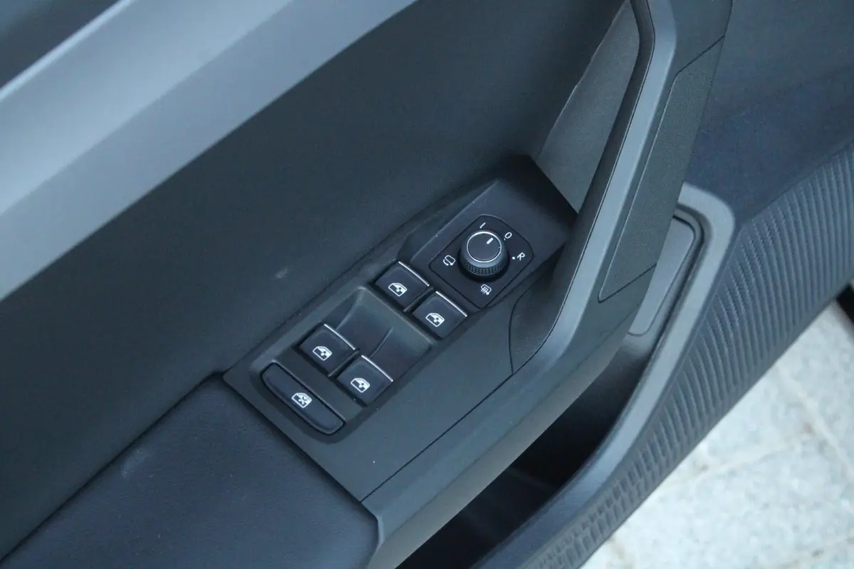 1.5 TSI 204pk e-Hybrid FR PHEV First Edition | 18" Velgen