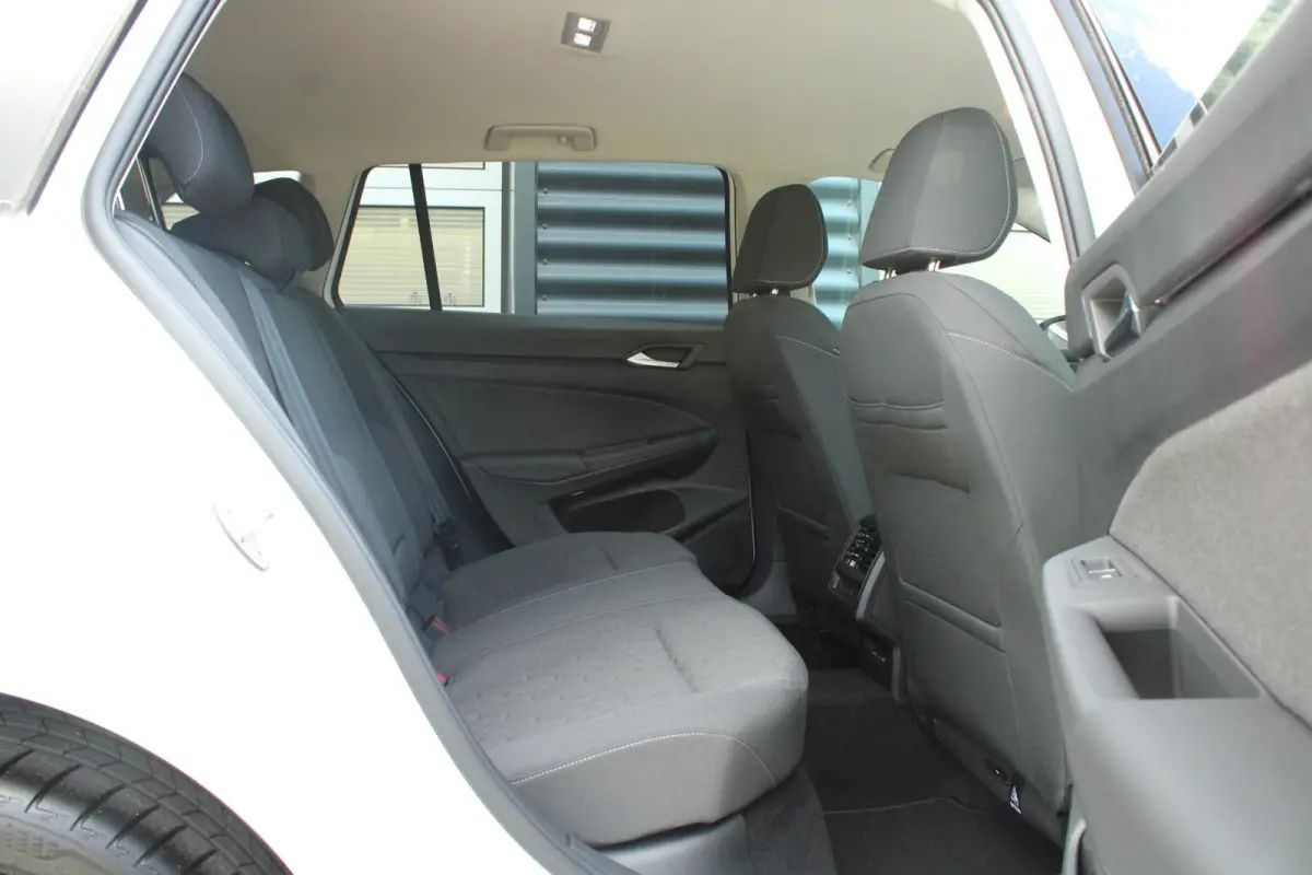 1.5 TSI 116pk Life Edition | Trekhaak Wegklapbaar | Comfort Pakket
