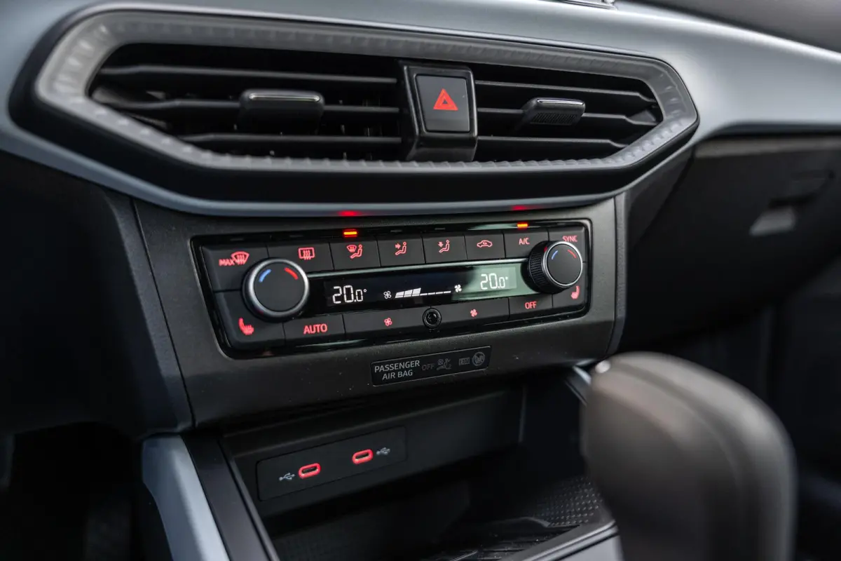 1.0 EcoTSI 115pk DSG Style Business Connect | Apple Carplay/Android Auto | Stoelverwarming