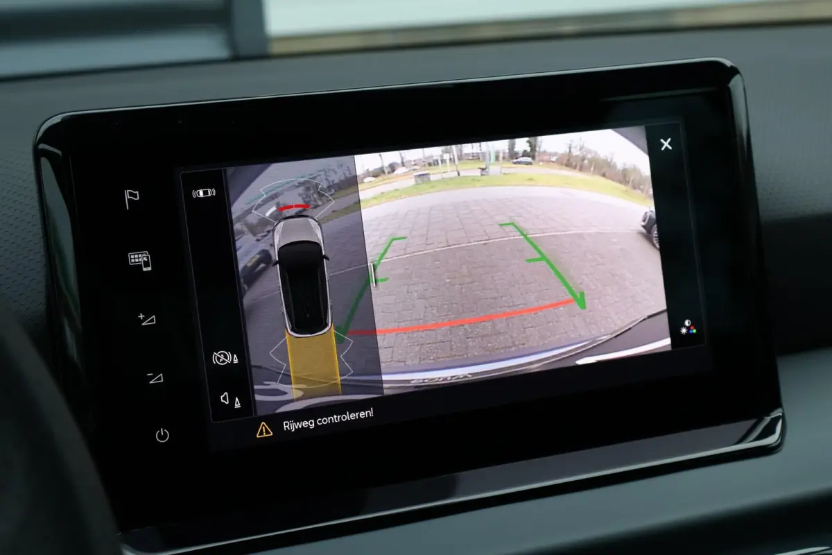 1.0 EcoTSI 115pk DSG Style Business Connect | Navigatie | Apple Carplay/Android Auto