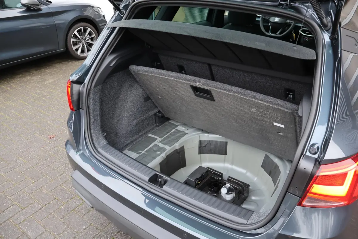1.0 EcoTSI 115pk DSG Style Business Connect | Navigatie | Apple Carplay/Android Auto