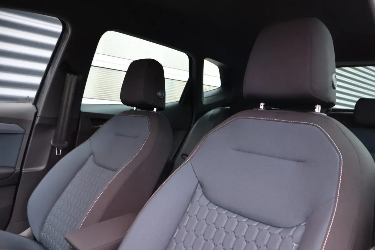 1.0 EcoTSI 115pk DSG Style Business Connect | Navigatie | Apple Carplay/Android Auto