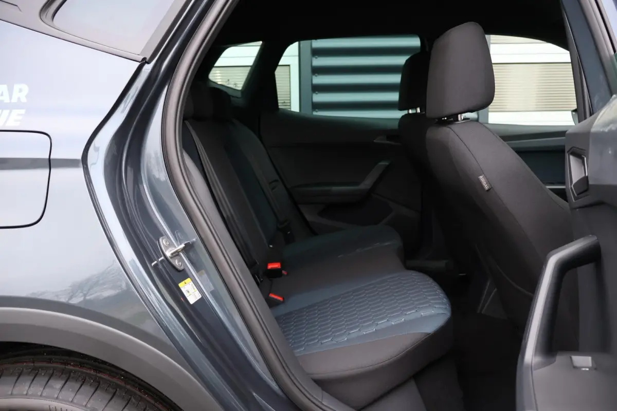1.0 EcoTSI 115pk DSG Style Business Connect | Navigatie | Apple Carplay/Android Auto