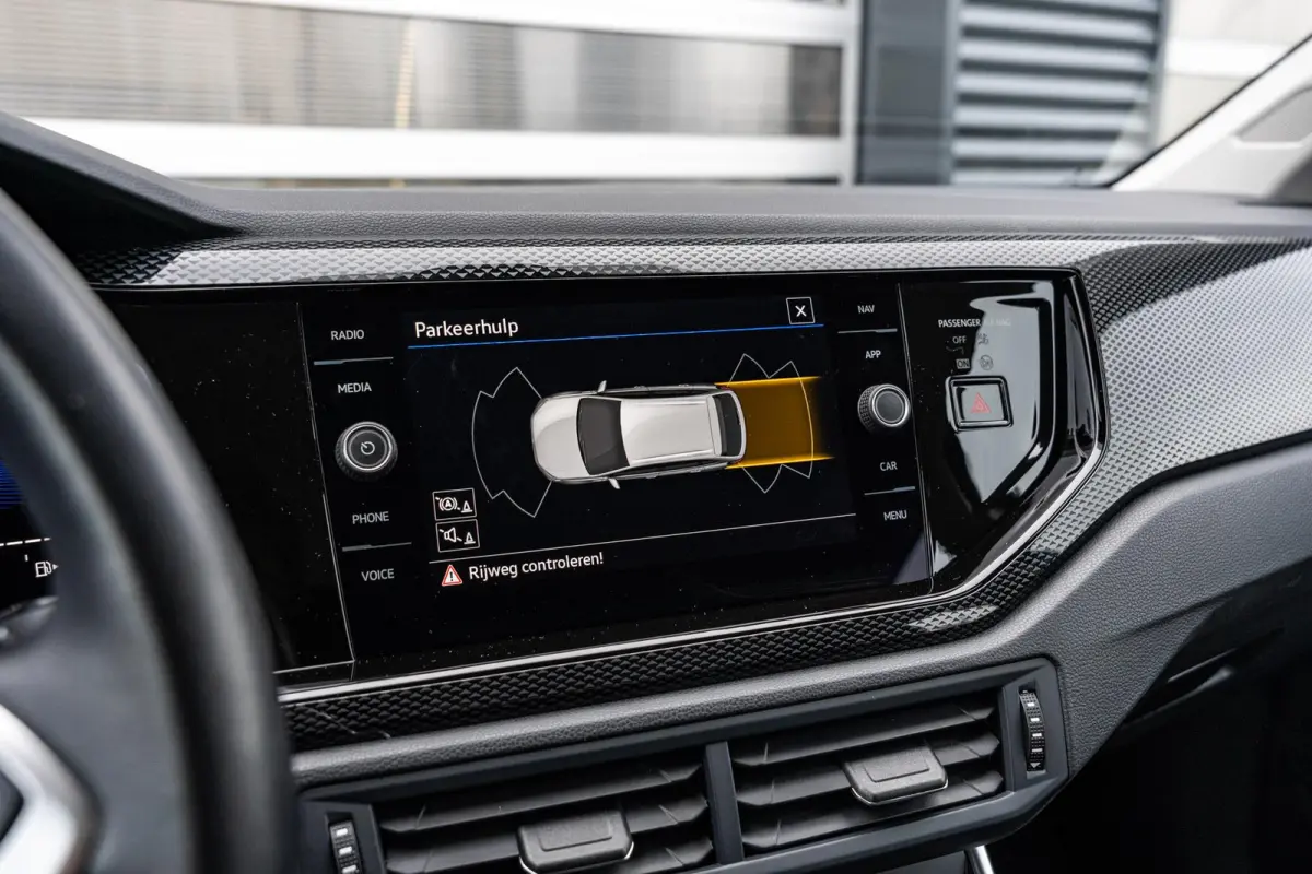 1.0 TSI 110pk DSG Life Business | Trekhaak Afneembaar | Stoelverwarming | Aple Carplay & Android Auto