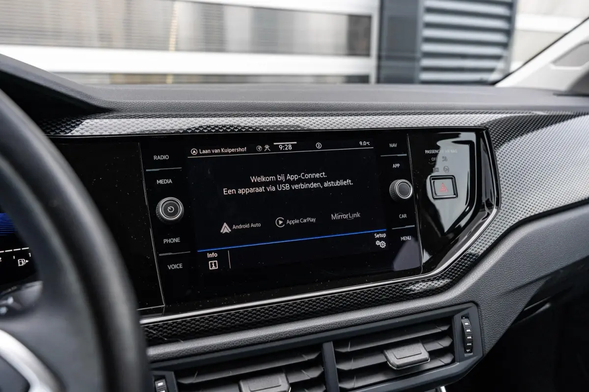 1.0 TSI 110pk DSG Life Business | Trekhaak Afneembaar | Stoelverwarming | Aple Carplay & Android Auto