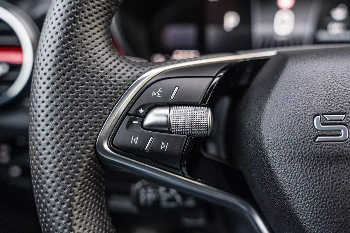 1.0 TSI 115pk DSG Monte Carlo | Voorstoelen Verwarmd | Apple Carplay/ Android Auto | Camera Achter | Cruise Control Adaptief