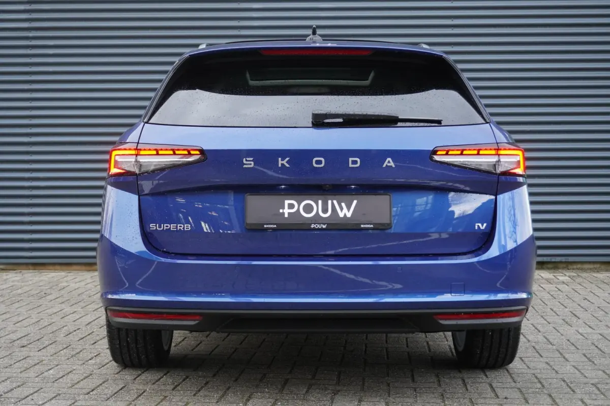 1.5 TSI 204pk PHEV Business Edition | Winter Pakket | 19" Velgen
