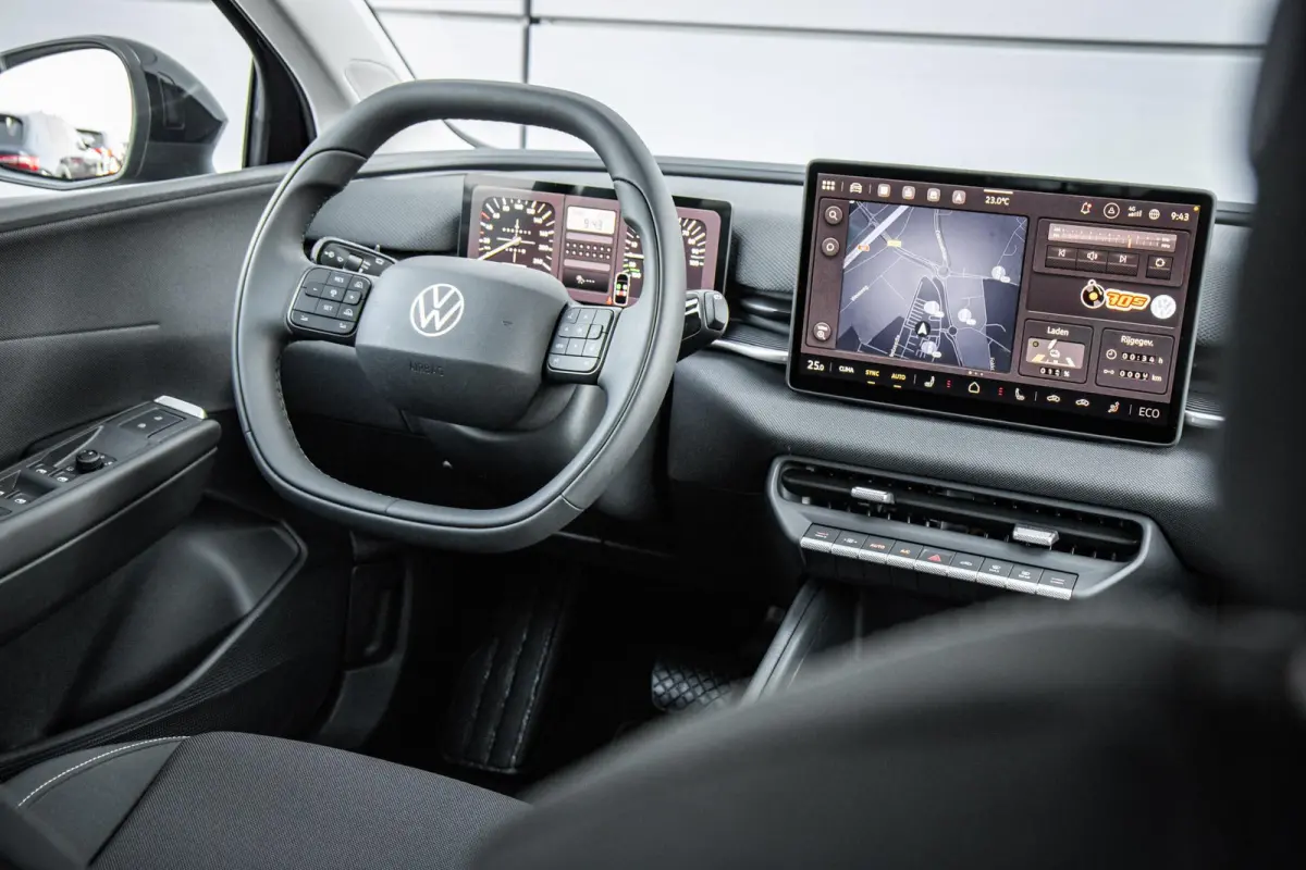211pk Life First Edition 52 kWh | 18" Velgen | Comfort Pakket