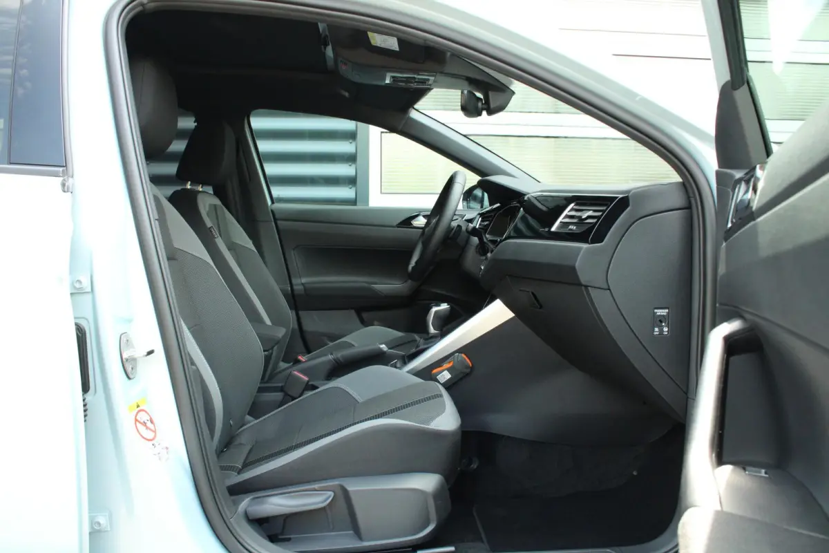 1.0 TSI 95pk DSG 50 Edition | Panoramadak | Stoelverwarming