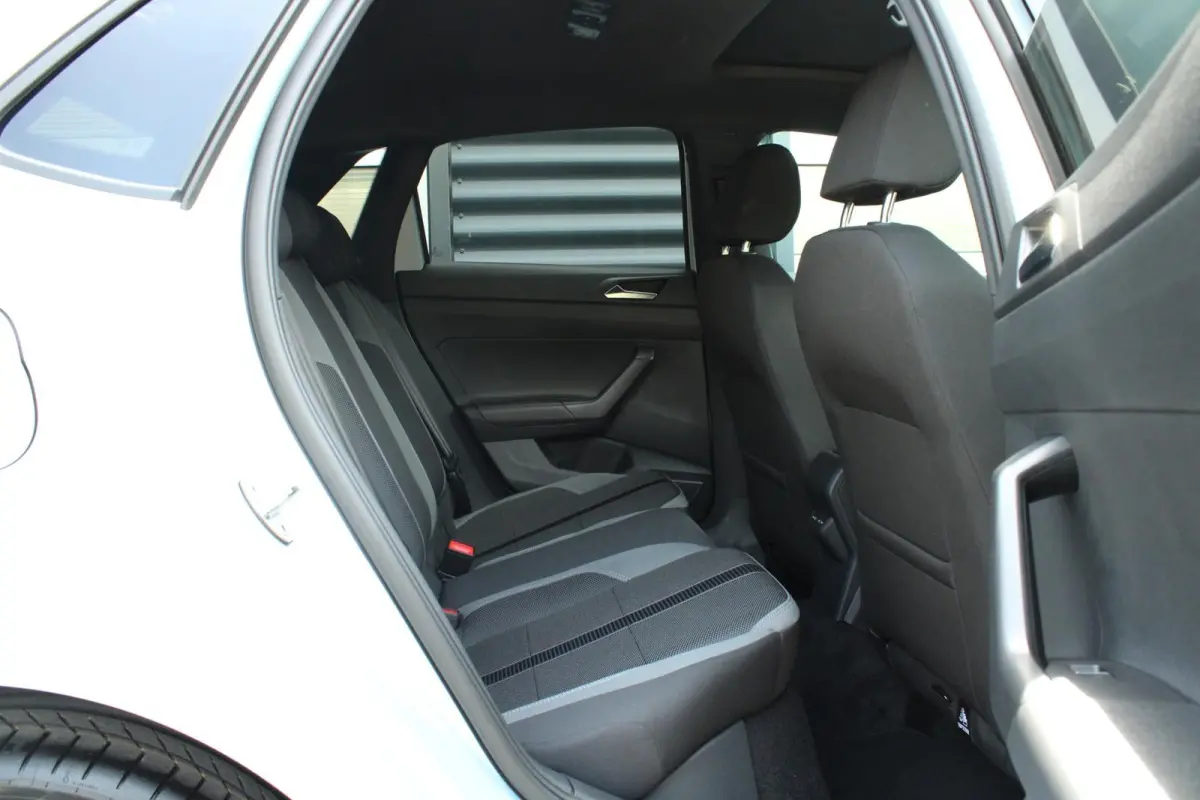 1.0 TSI 95pk DSG 50 Edition | Panoramadak | Stoelverwarming