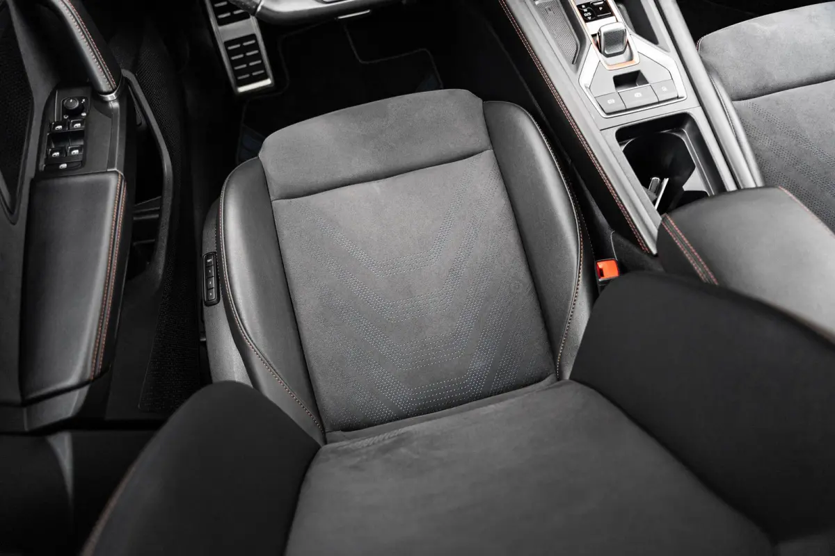 1.5 TSI e-Hybrid 204pk Business | SoH 100% | Panoramadak | Bestuurdersstoel Elekt. | Keyless Entry | Sennheiser Audio | Elektr. Achterklep |