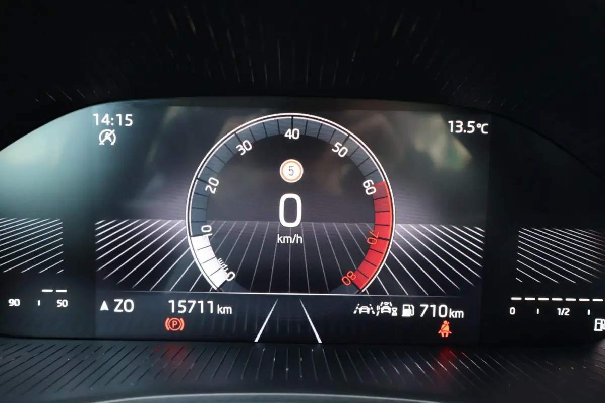 1.0 TSI 95pk Business Edition | Camera | Cruise Control | Android Auto / Apple CarPlay | Verwarmbare Voorstoelen