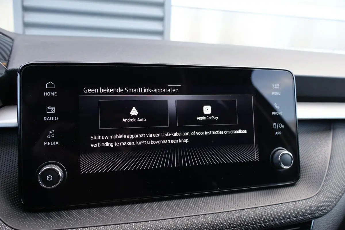 1.0 TSI 95pk Business Edition | Camera | Cruise Control | Android Auto / Apple CarPlay | Verwarmbare Voorstoelen