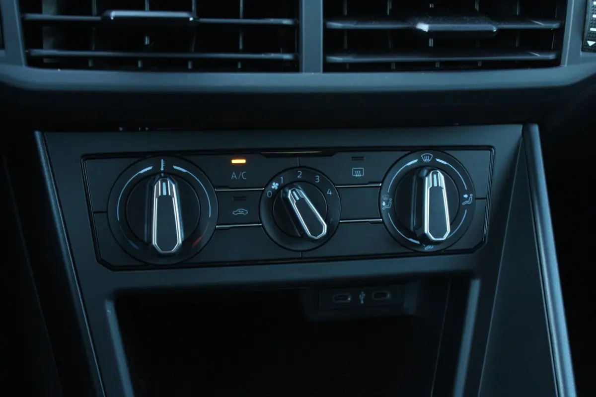 1.0 TSI 95pk Edition | Apple Carplay/Android Auto | Extra Getint Glas