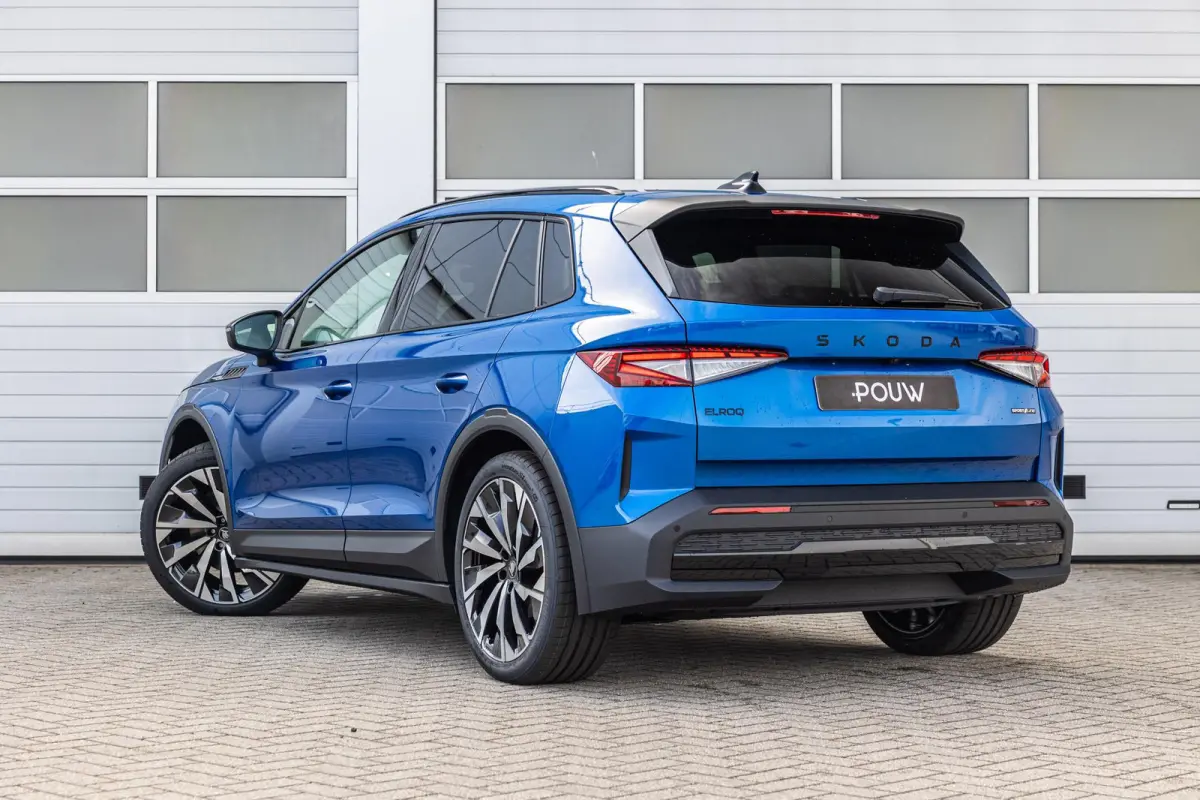 85 286pk Sportline | Business Upgrade Plus | 21" Velgen