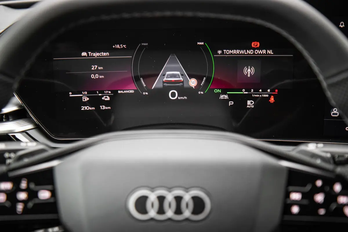 2.0 e-hybrid 299pk quattro Edition One | S-Line In- & Exterieur | 21"  Velgen