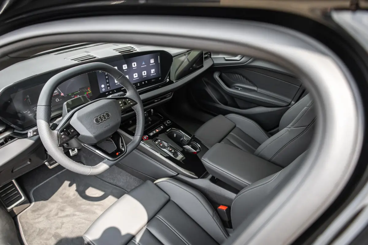 Limousine 2.0 367pk quattro S edition Competition | B&O 3D Premium | Carbon Inleg