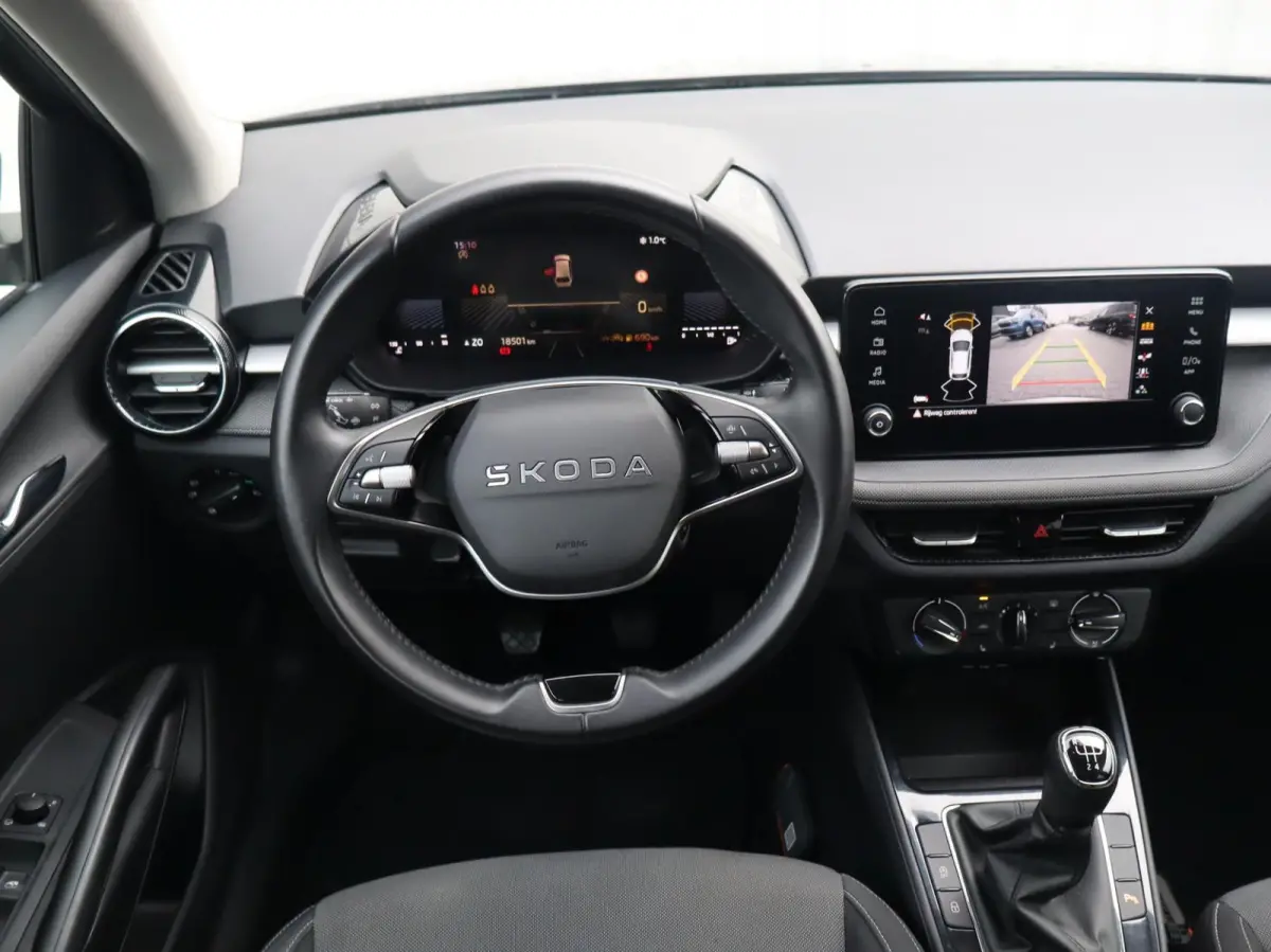 1.0 TSI 95pk Business Edition | Android Auto / Apple CarPlay | Verwarmbare Voorstoelen