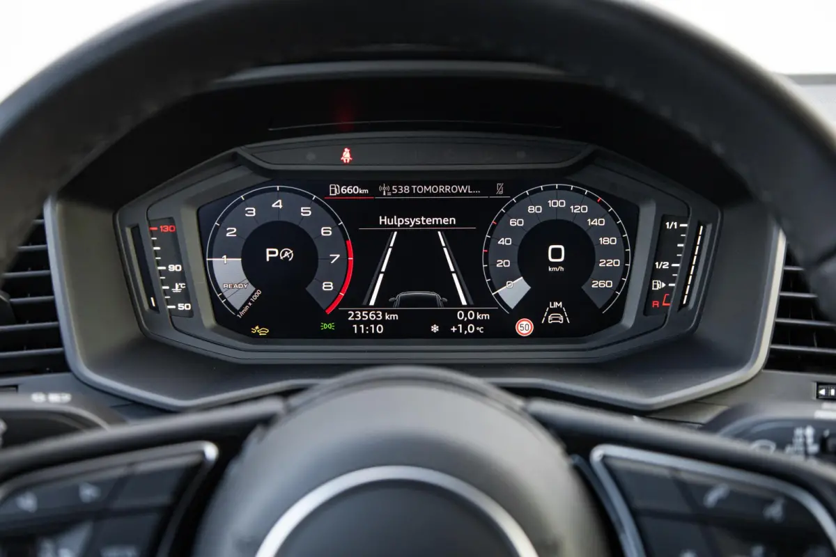 30 TFSI 115pk S-tronic Advanced Edition | Smartphone Interface | Stoelverwarming | LED Verlichting