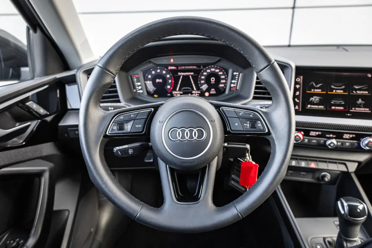 30 TFSI 115pk S-tronic Advanced Edition | Smartphone Interface | Stoelverwarming | LED Verlichting
