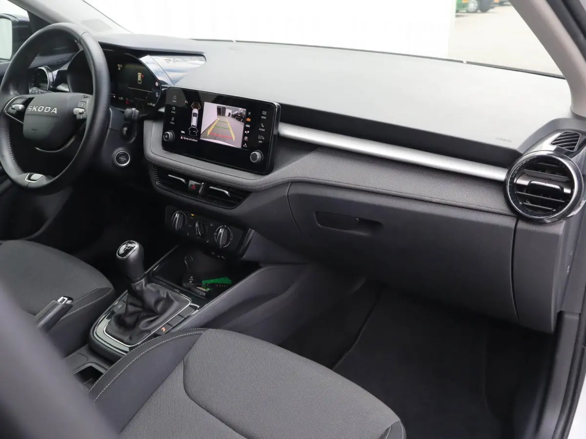 1.0 TSI 95pk Business Edition | Stoelverwaming | Apple Carplay/Android Auto | Achteruitrijcamea | Cruise Control