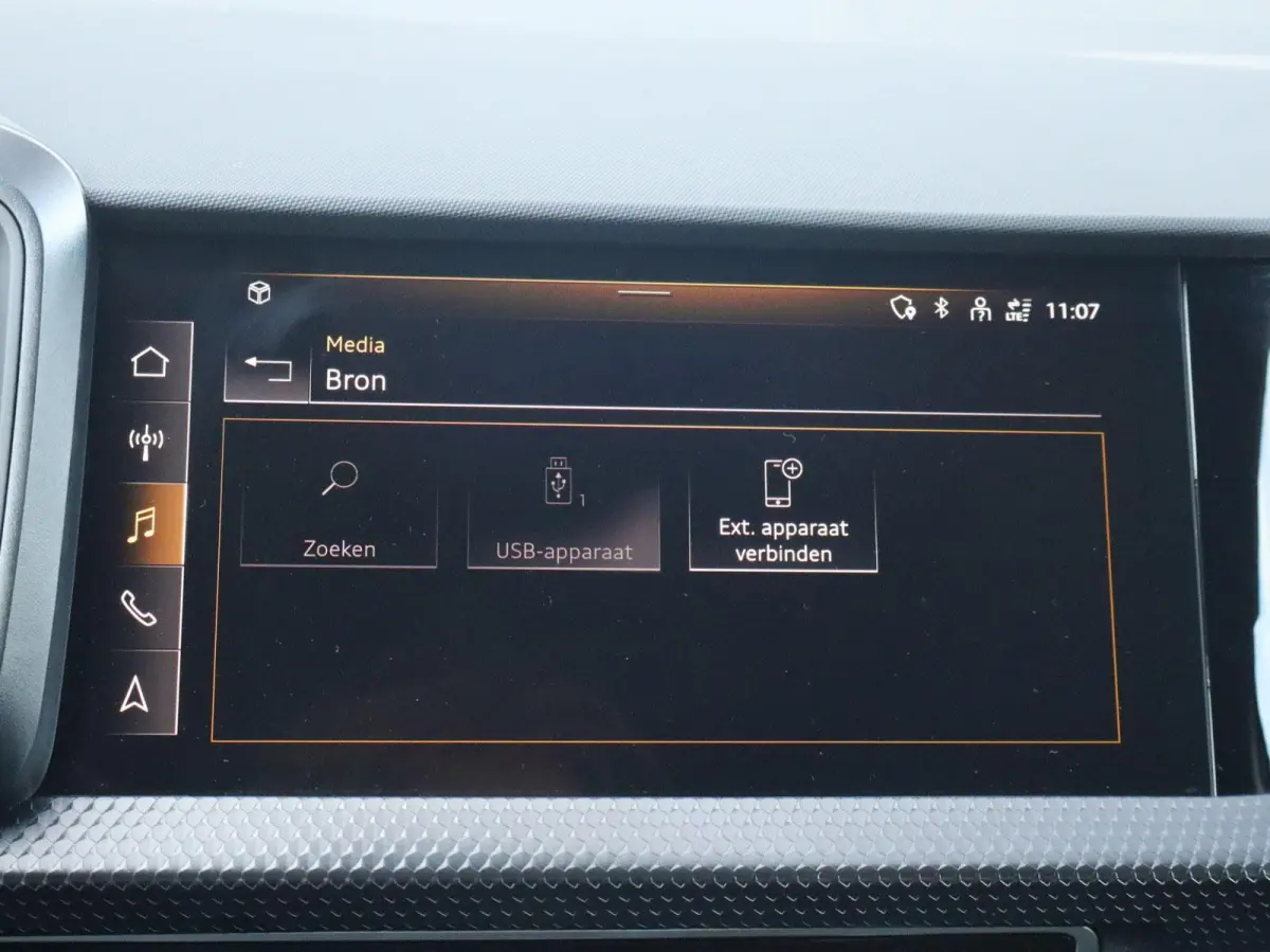 30 TFSI 115pk S-tronic Pro Line | Stoelverwarming | Apple Carplay/Android Auto | Cruise Control | Extra Getint Glas | 17'' LMV
