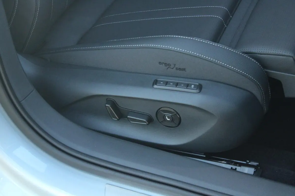 1.5 TSI 204pk PHEV Sportline Business | 19" Velgen | Winterpakket
