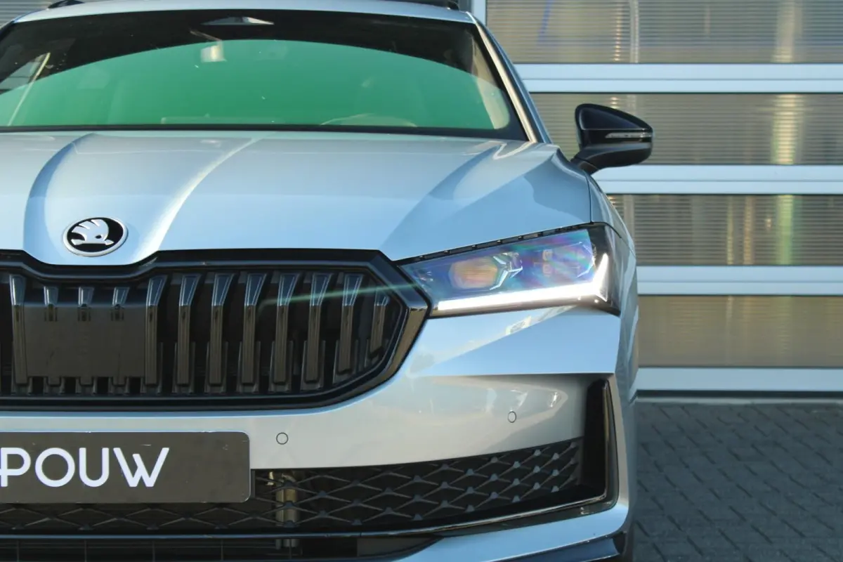 1.5 TSI 204pk PHEV Sportline Business | 19" Velgen | Winterpakket