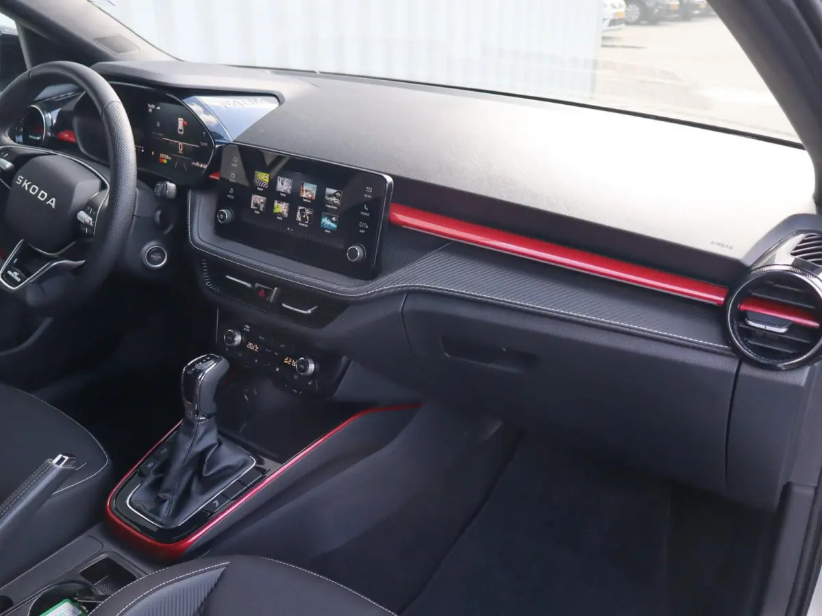 1.0 TSI 115pk DSG Monte Carlo | Apple Carplay/Android Auto | Stoelverwarming | Achteruitrijcamera