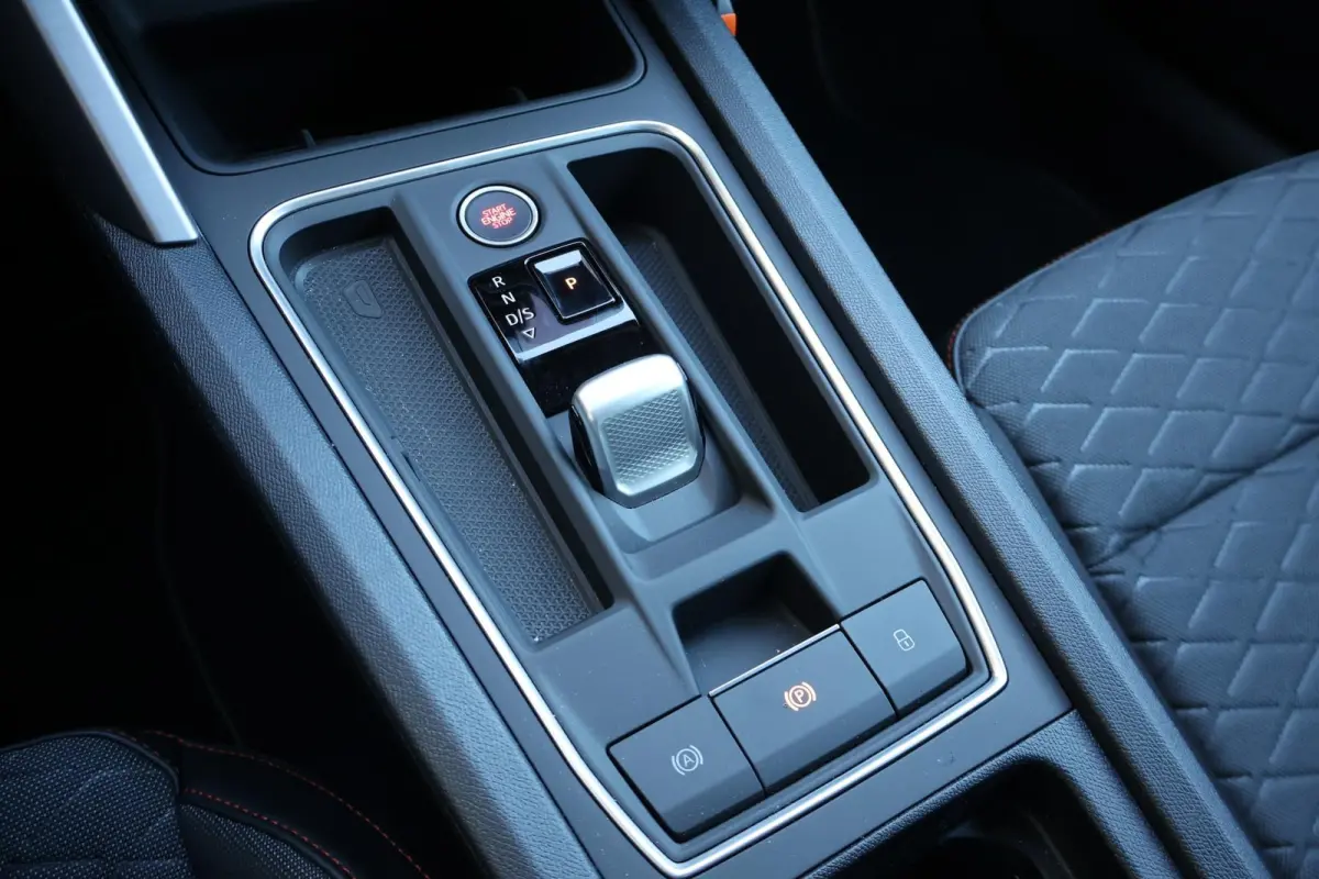 1.5 TSI 204pk e-Hybrid FR Business | Trekhaak Wegklapbaar | Stoelverwarming