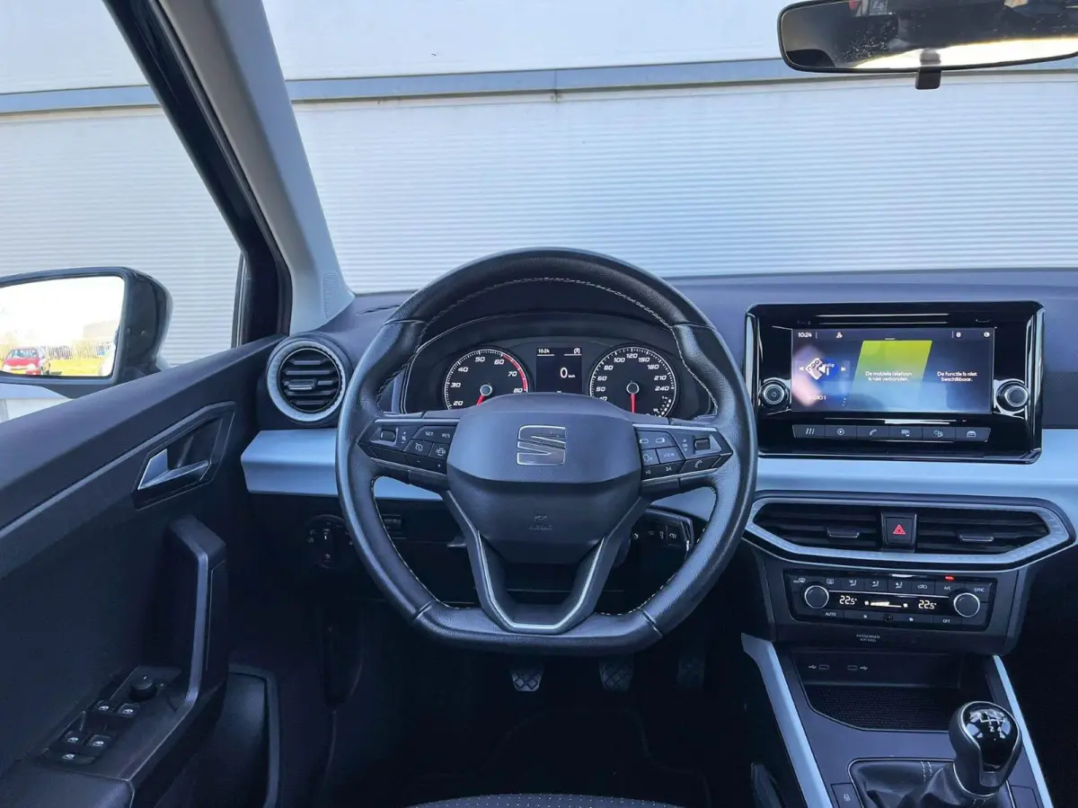 1.0 TSI 95pk Style | Full Link Navigatie | Cruise Control | Climate Control