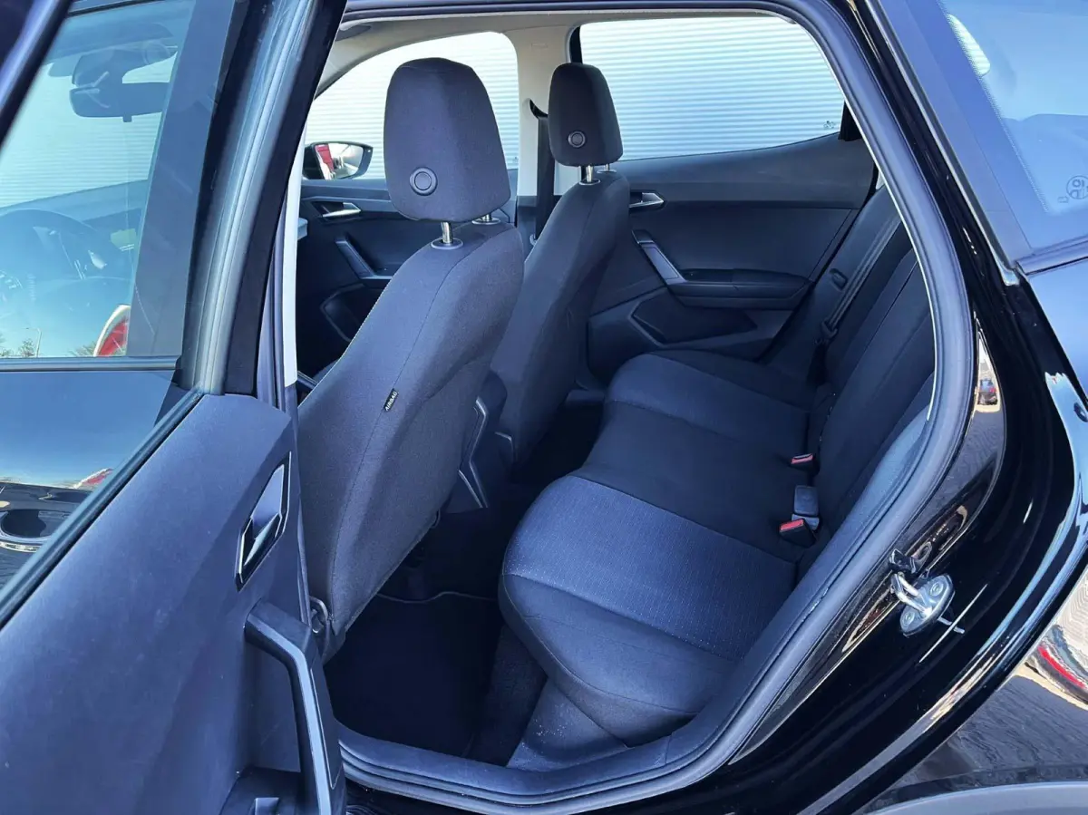 1.0 TSI 95pk Style | Full Link Navigatie | Cruise Control | Climate Control