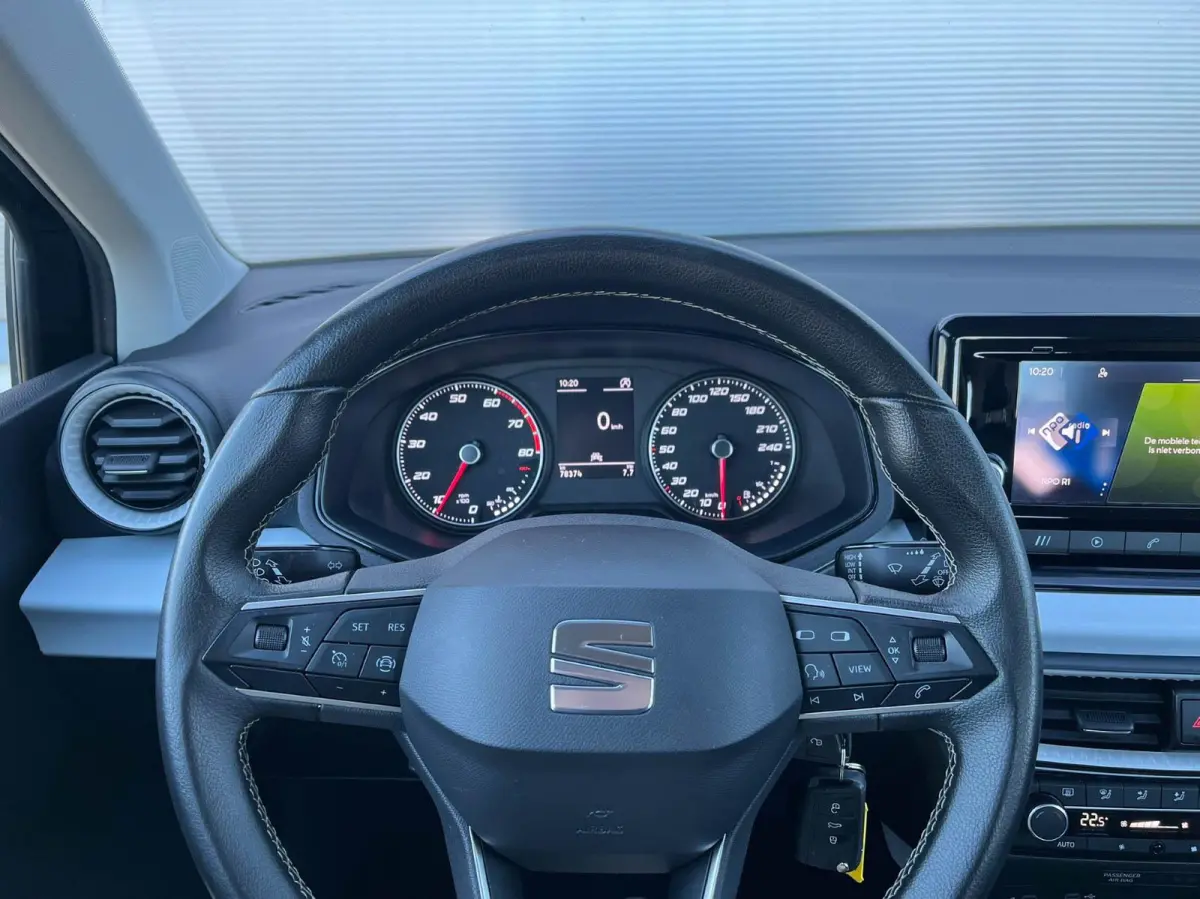 1.0 TSI 95pk Style | Full Link Navigatie | Cruise Control | Climate Control
