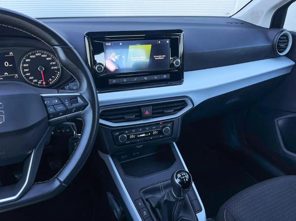 1.0 TSI 95pk Style | Full Link Navigatie | Cruise Control | Climate Control