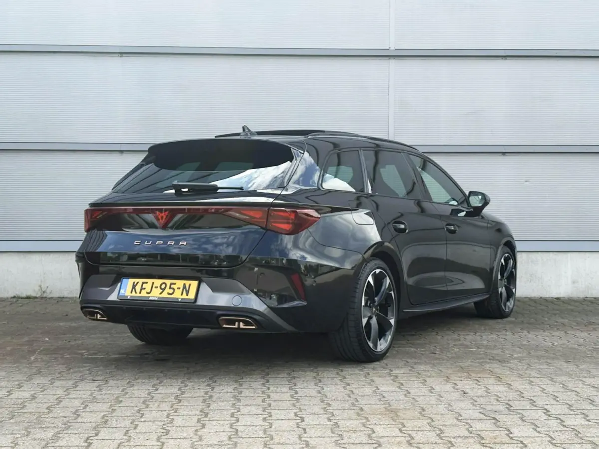 1.5 TSI 204pk e-Hybrid Business | SoH 100% | Sennheiser® | Panoramadak | Navigatie