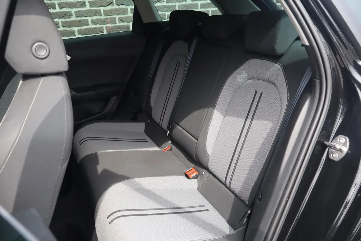 1.0 eTSI 110pk DSG Style | Stoel/Stuurverwarming | Achteruitrijcamera | Virtual Cockpit